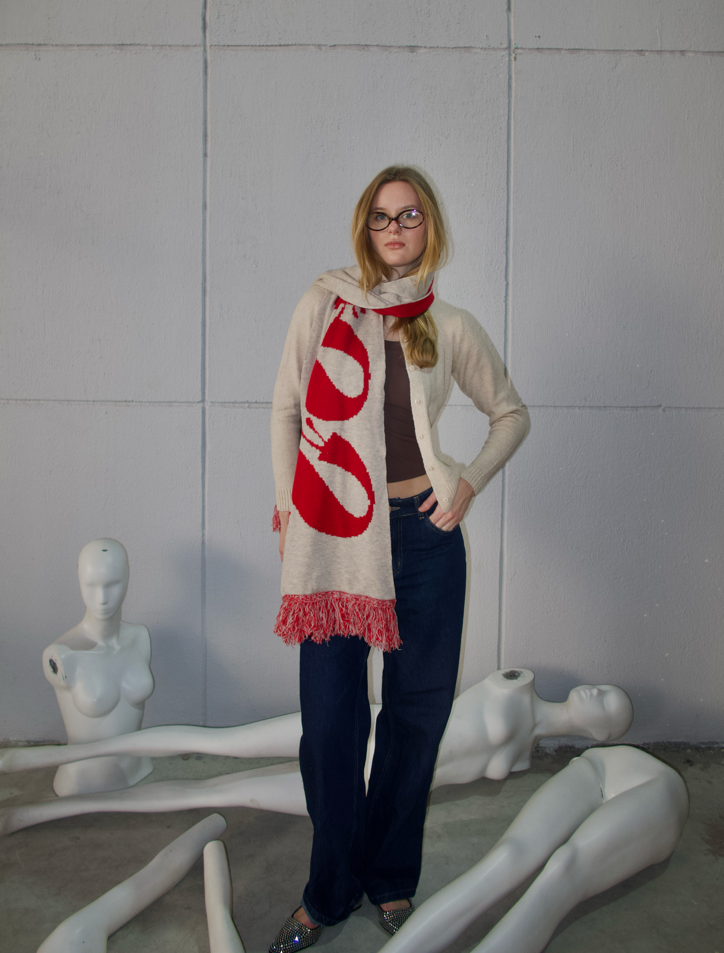 SASS Scarf beige x red