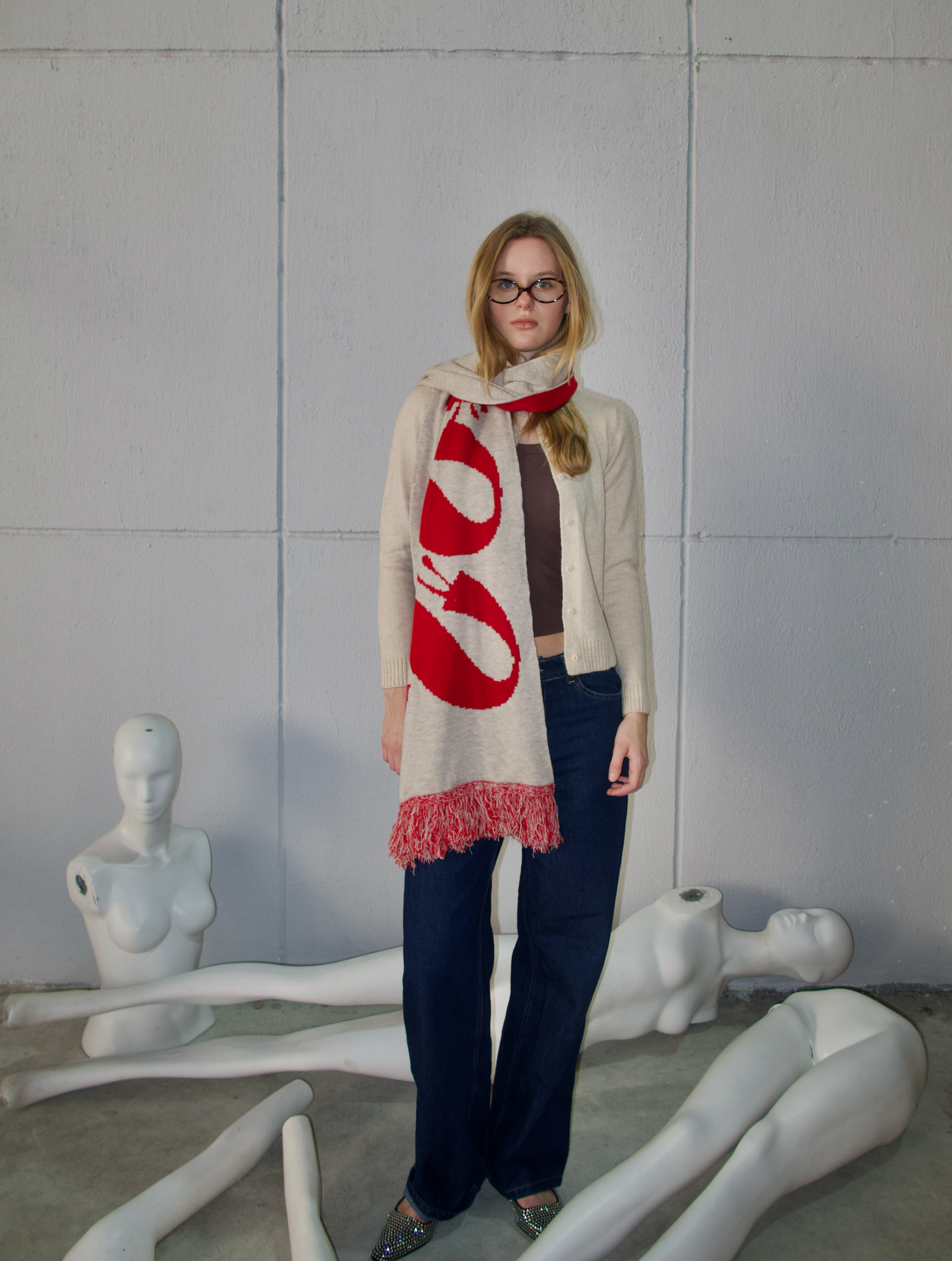 SASS Scarf beige x red