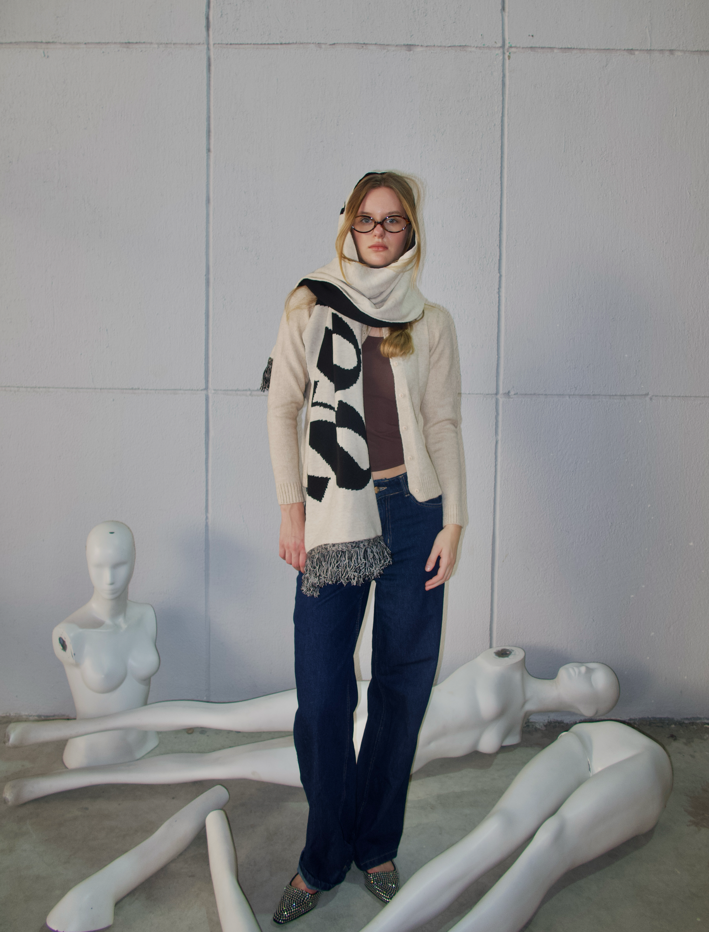 SASS Scarf black x beige